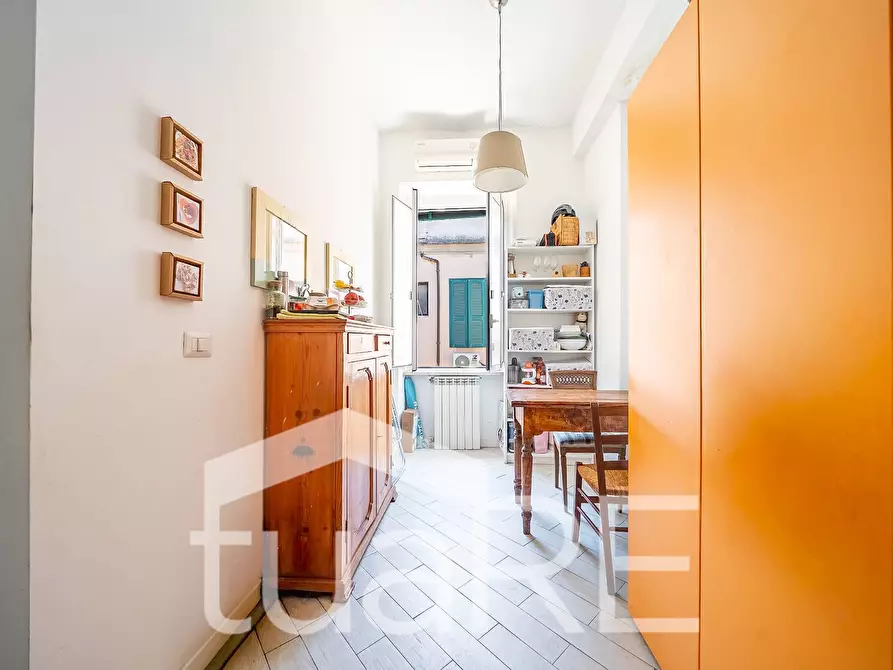 Immagine 9 di Appartamento in vendita  in Via Foscolo a Roma