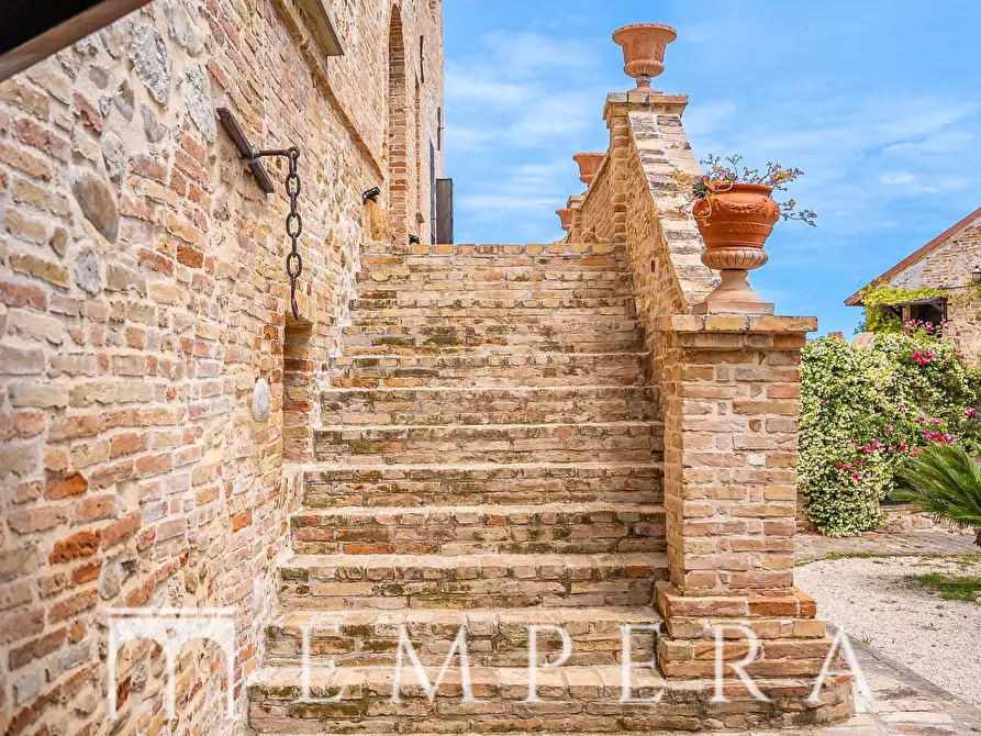 Immagine 18 di Palazzo in vendita  in via di Santa Maria Assunta a Mosciano Sant'angelo