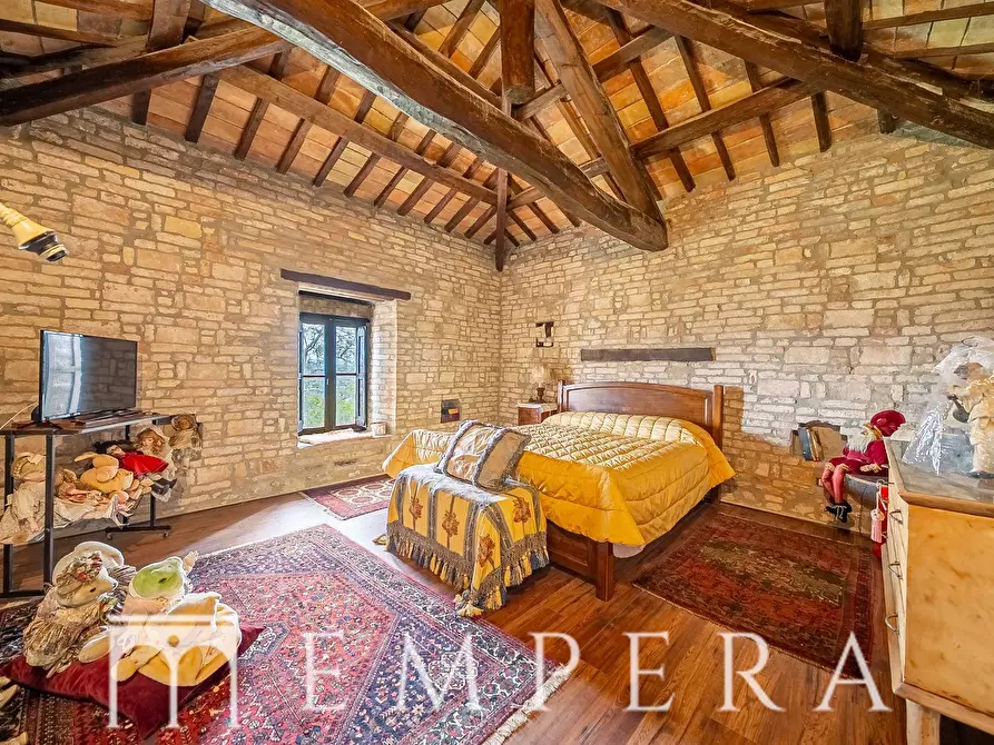 Immagine 25 di Palazzo in vendita  in via di Santa Maria Assunta a Mosciano Sant'angelo