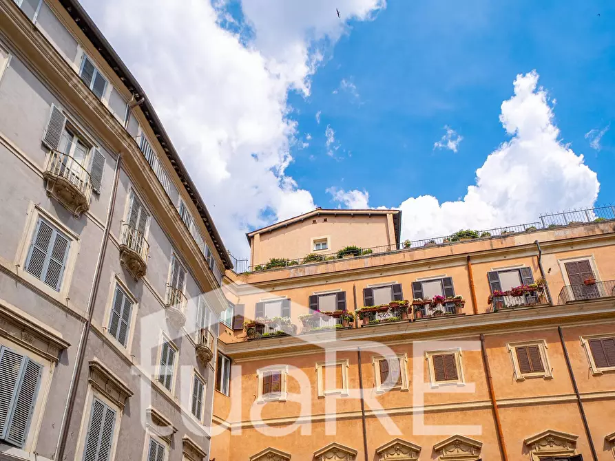 Immagine 14 di Appartamento in vendita  in Via Del Portico D'ottavia a Roma