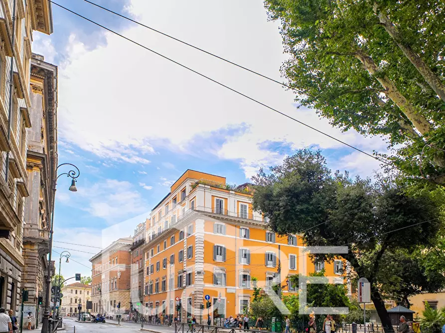 Immagine 20 di Appartamento in vendita  in Via Del Portico D'ottavia a Roma