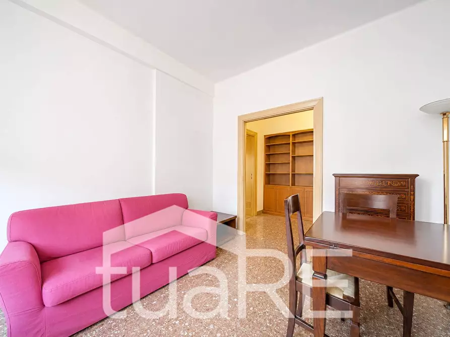 Immagine 8 di Appartamento in vendita  in Viale Platone a Roma