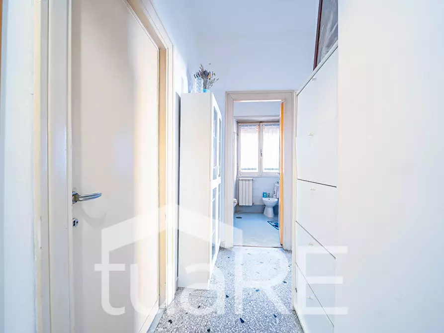 Immagine 17 di Appartamento in vendita  in Viale Platone a Roma