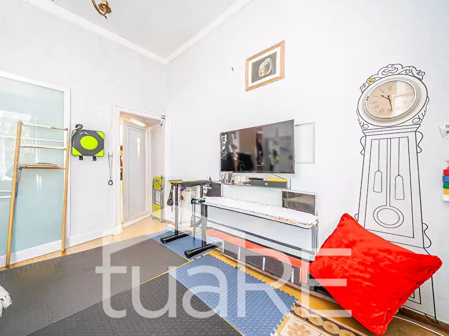 Immagine 17 di Appartamento in vendita  in Via Sebino a Roma