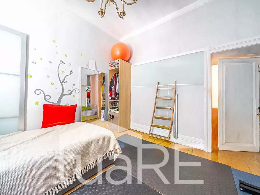 Immagine 18 di Appartamento in vendita  in Via Sebino a Roma