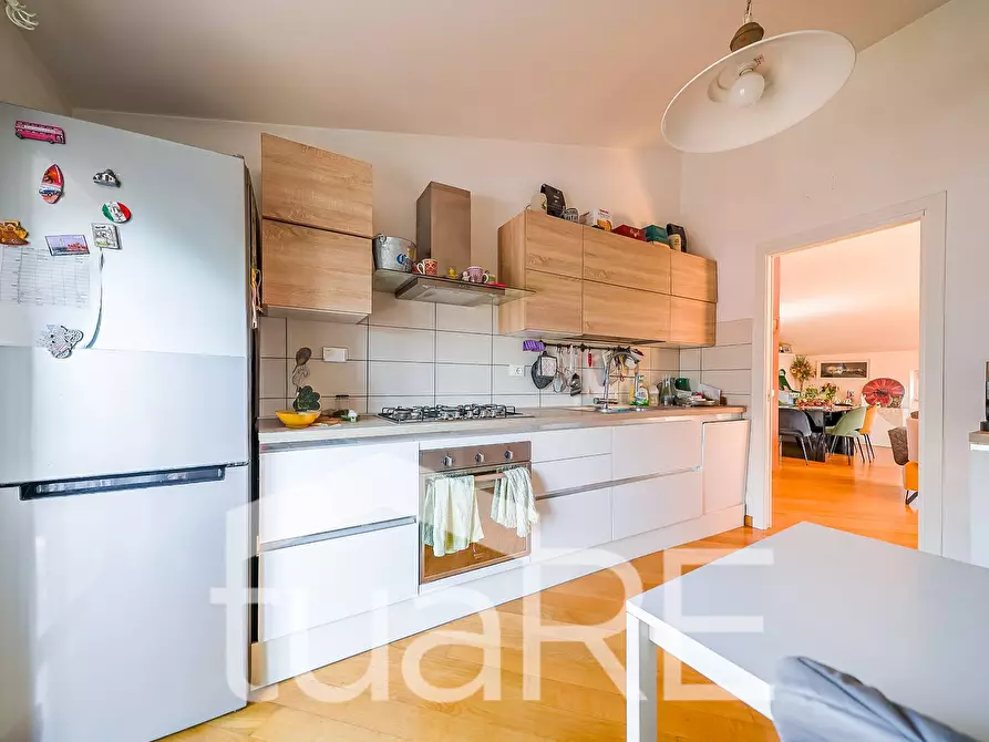 Immagine 5 di Appartamento in vendita  in Via Erbusco a Roma