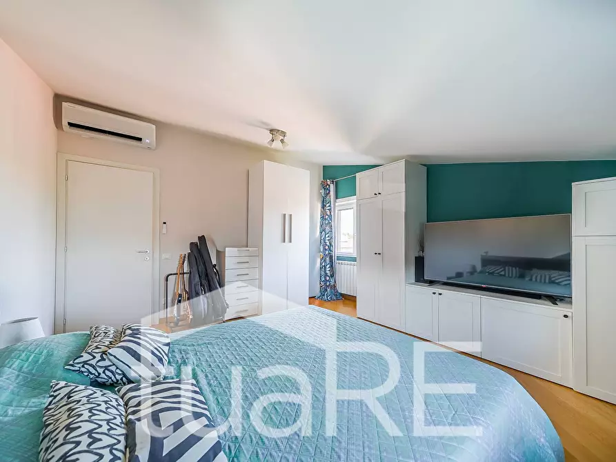 Immagine 19 di Appartamento in vendita  in Via Erbusco a Roma
