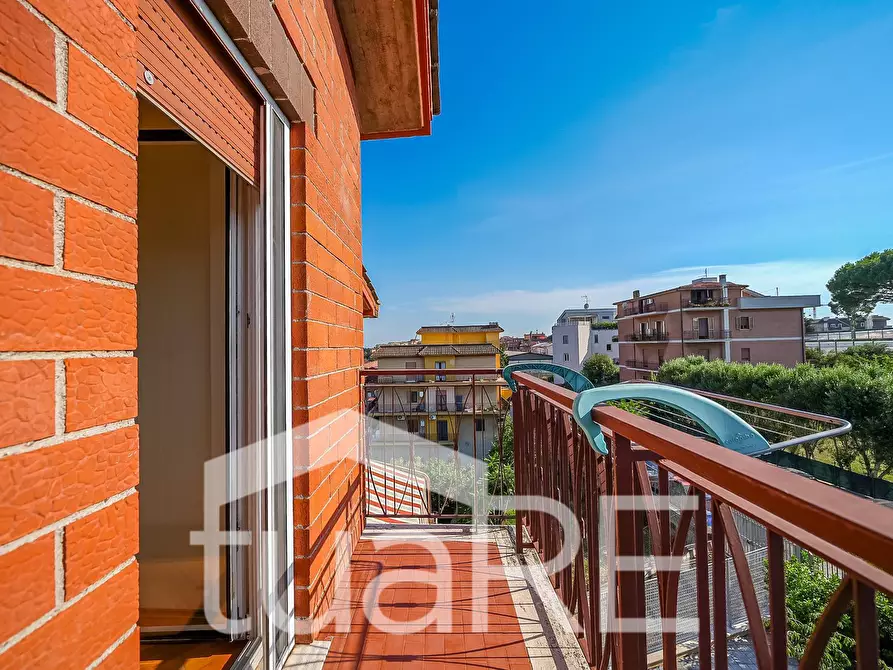 Immagine 22 di Appartamento in vendita  in Via Erbusco a Roma