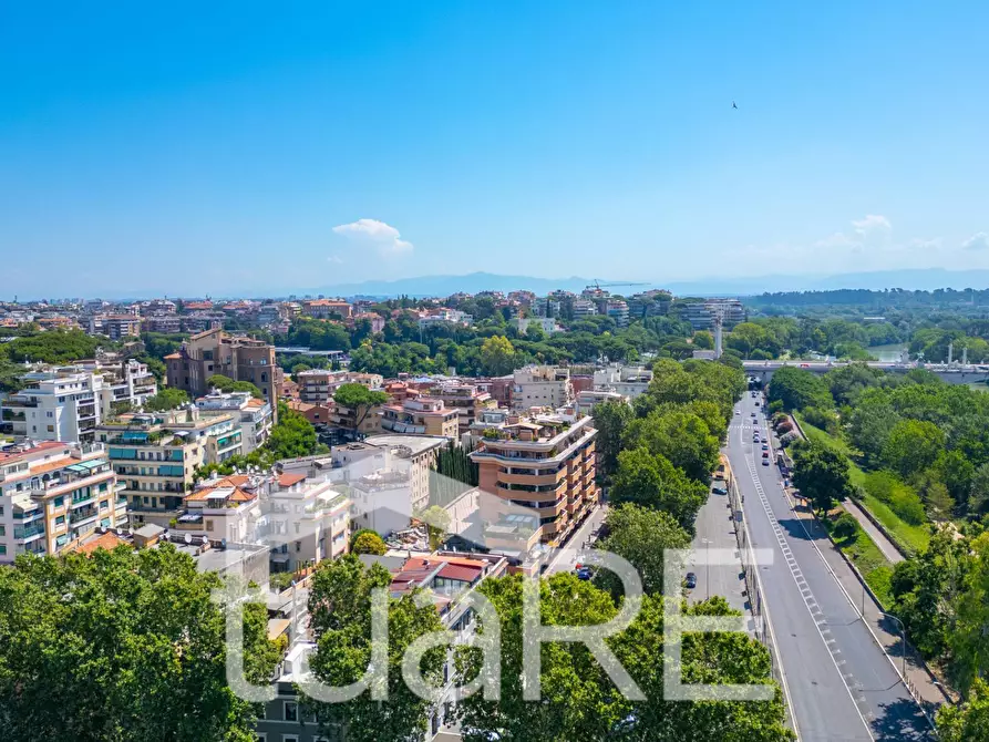 Immagine 5 di Appartamento in vendita  in Piazzale Di Ponte Milvio a Roma