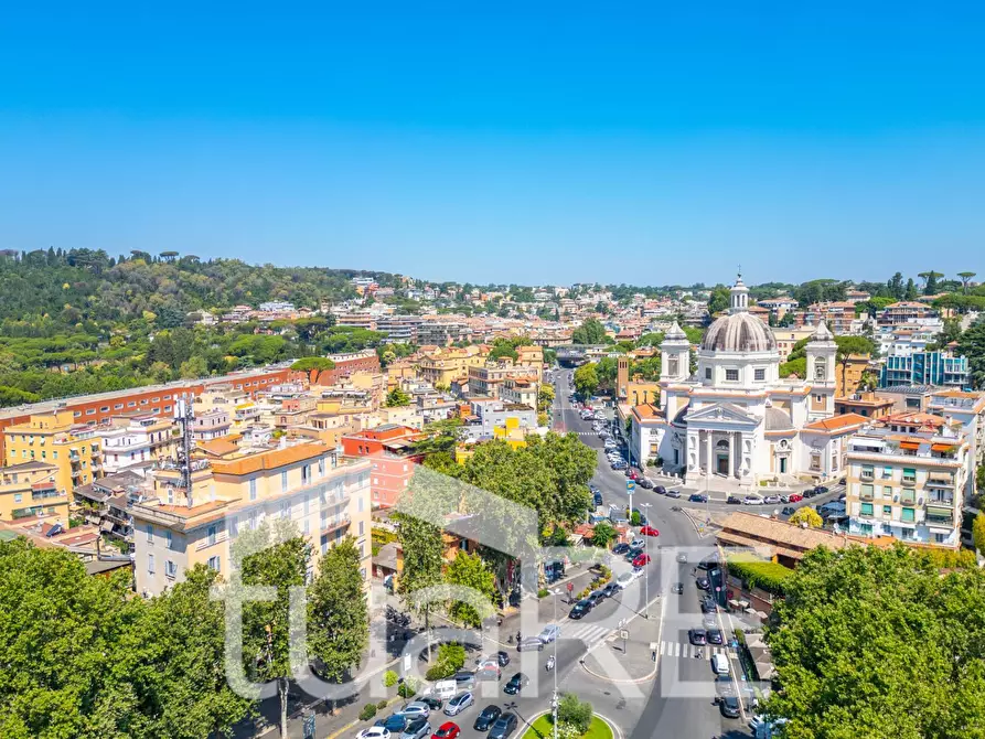 Immagine 13 di Appartamento in vendita  in Piazzale Di Ponte Milvio a Roma