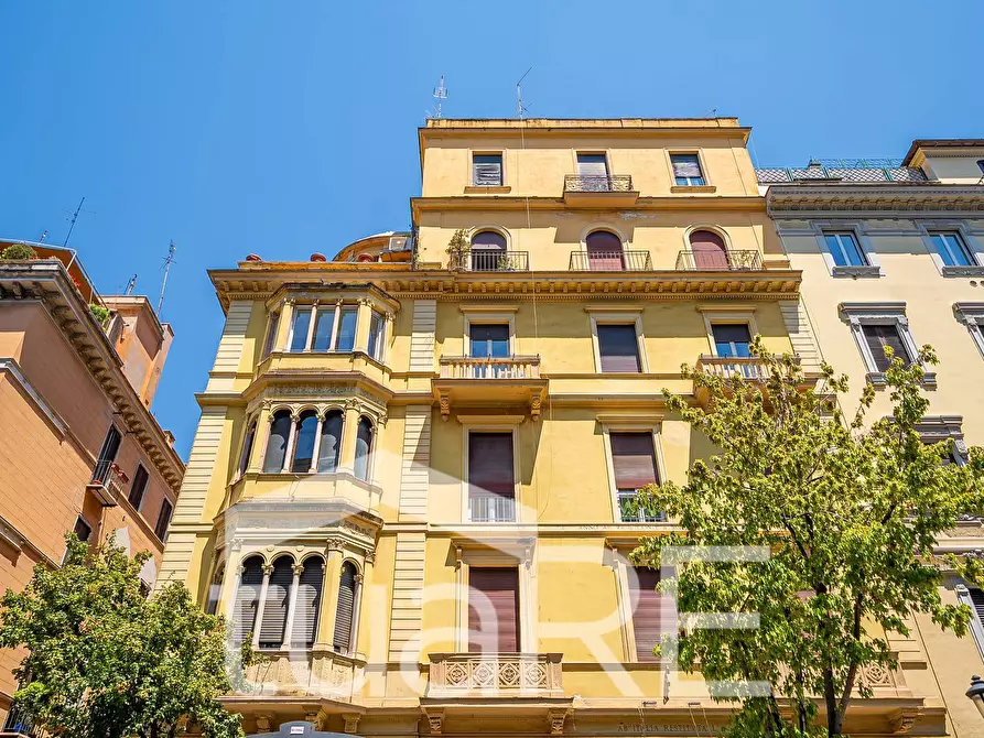 Immagine 19 di Appartamento in vendita  in Via Crescenzio a Roma