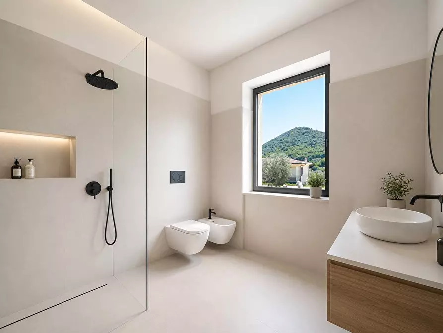 Immagine 6 di Villa in vendita  in OSTERIA NUOVA a Scandriglia