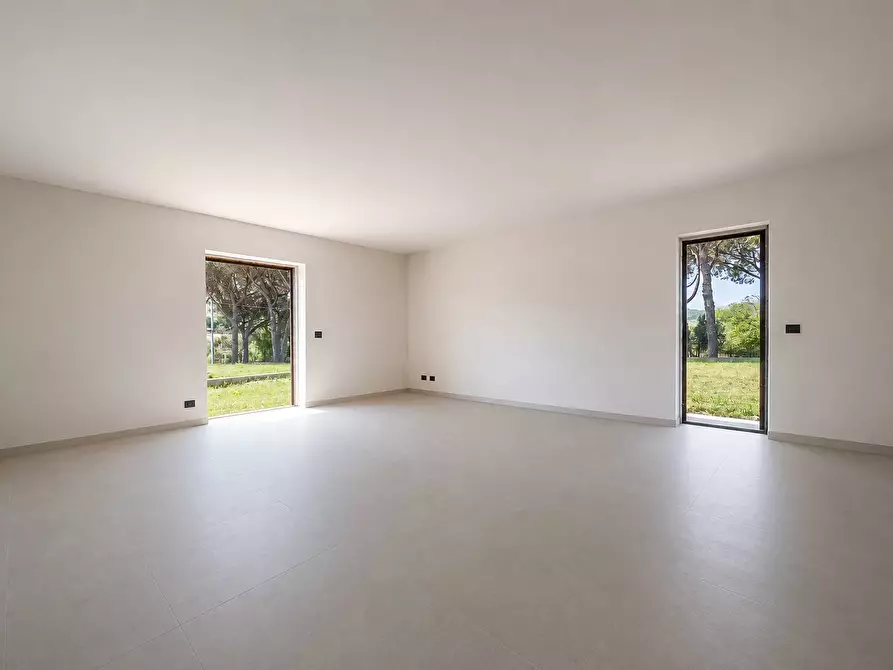 Immagine 11 di Villa in vendita  in OSTERIA NUOVA a Scandriglia