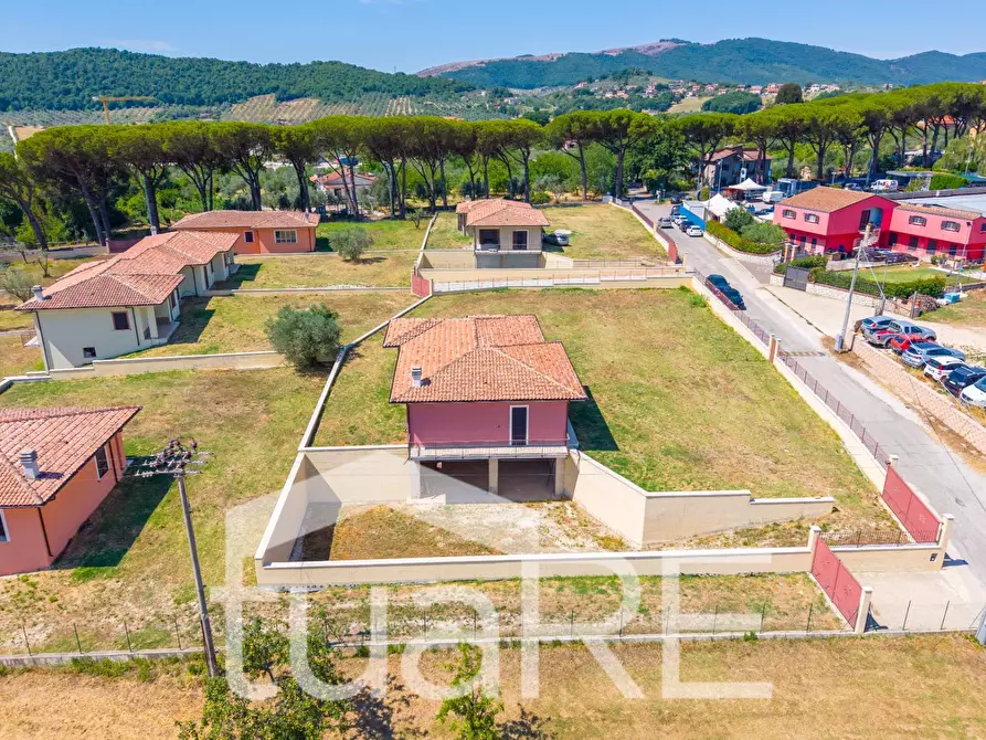 Immagine 13 di Villa in vendita  in OSTERIA NUOVA a Scandriglia