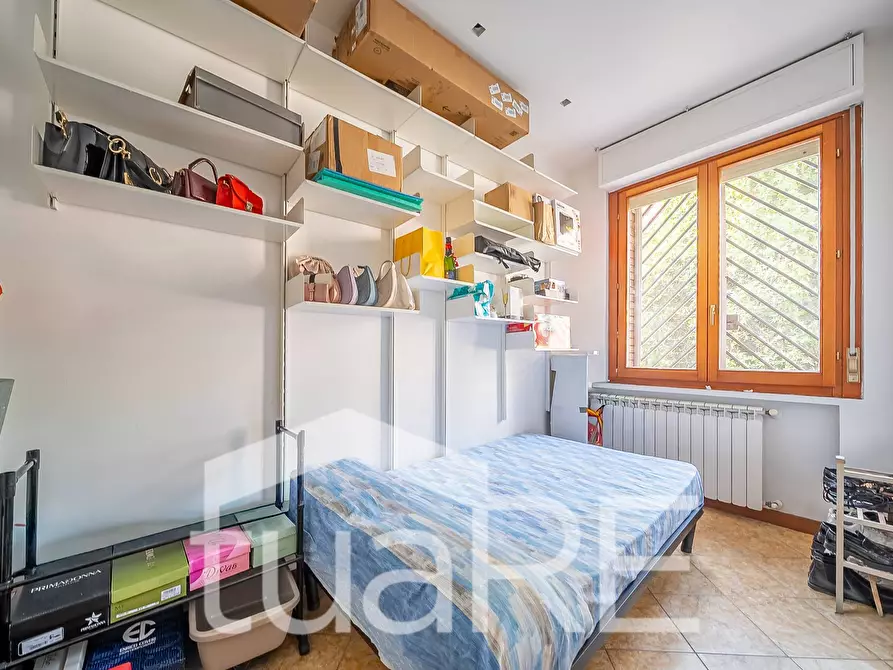 Immagine 6 di Appartamento in vendita  in Via Dei Gozzadini a Roma