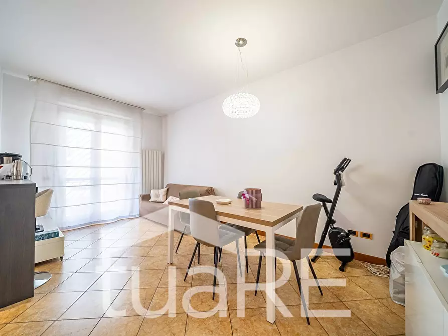 Immagine 13 di Appartamento in vendita  in Via Dei Gozzadini a Roma