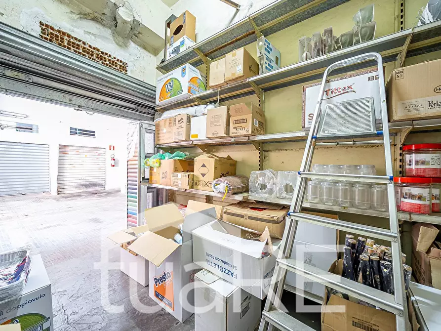Immagine 5 di Box auto in vendita  in Via Cardinale Caprara a Roma