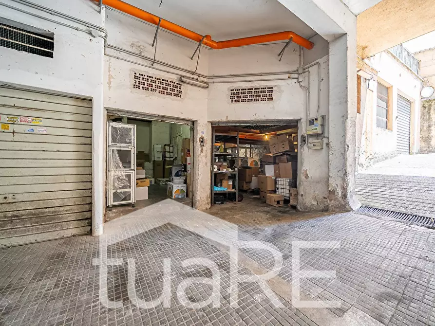 Immagine 16 di Box auto in vendita  in Via Cardinale Caprara a Roma