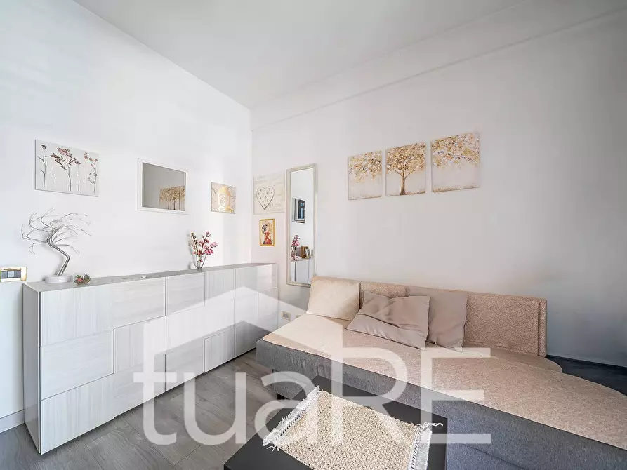 Immagine 21 di Appartamento in vendita  in Via Andrea Barbazza a Roma