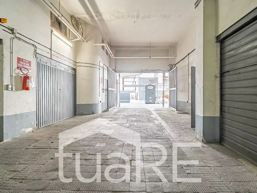 Immagine 12 di Box auto in vendita  in Via Nostra Signora Di Lourdes a Roma