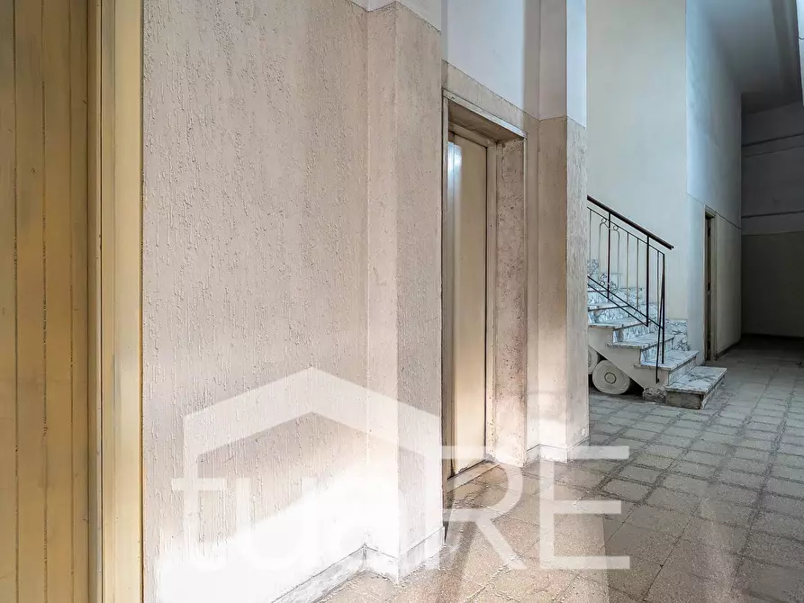 Immagine 13 di Box auto in vendita  in Via Nostra Signora Di Lourdes a Roma