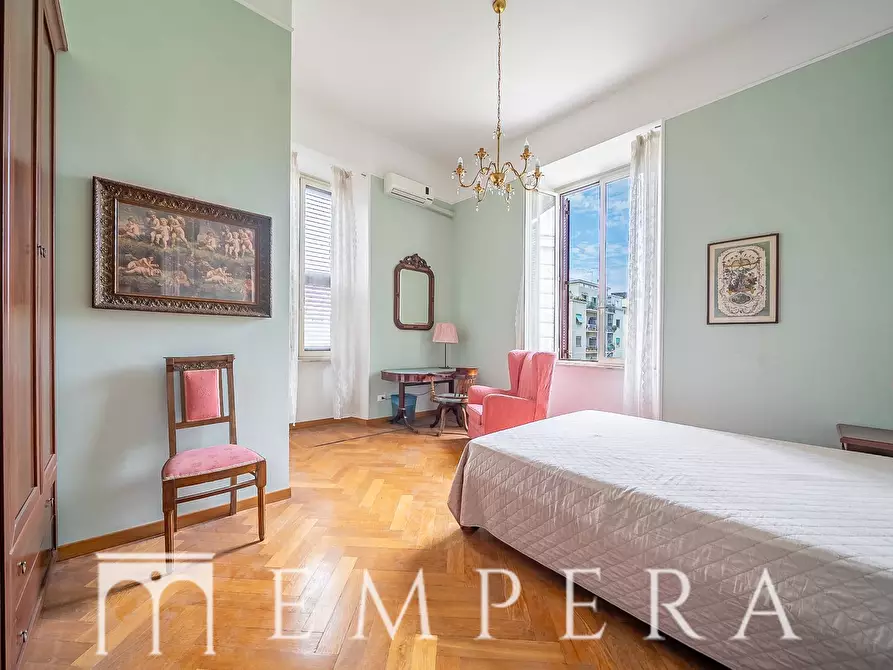 Immagine 29 di Palazzo in vendita  in Via Guido Cavalcanti a Roma
