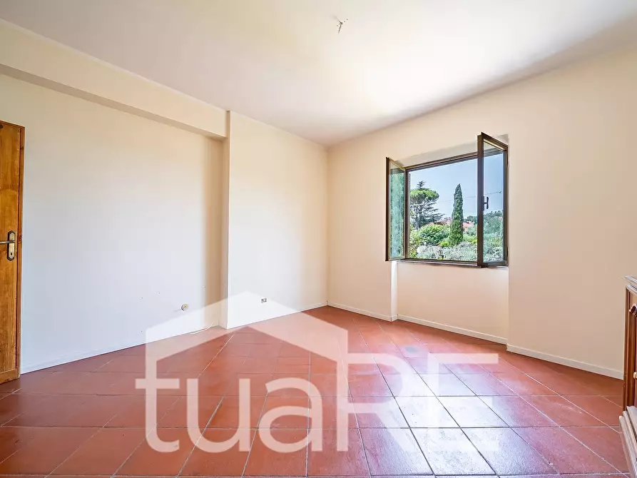 Immagine 43 di Villa in vendita  in STRADA PROVINCIALE 17A a Morlupo