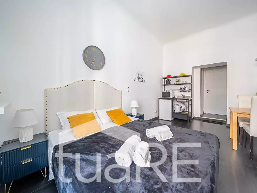 Immagine 3 di Appartamento in vendita  in Via Rattazzi a Roma