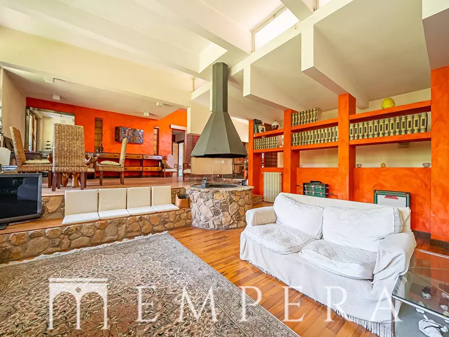 Immagine 15 di Villa in vendita  in Via Ardeatina a Roma