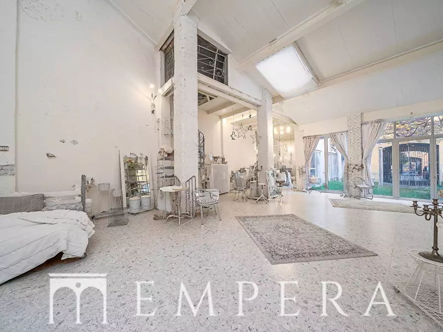 Immagine 8 di Villa in vendita  in Corso Ventidue Marzo a Milano