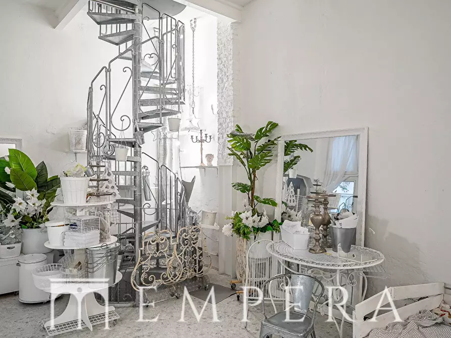 Immagine 18 di Villa in vendita  in Corso Ventidue Marzo a Milano