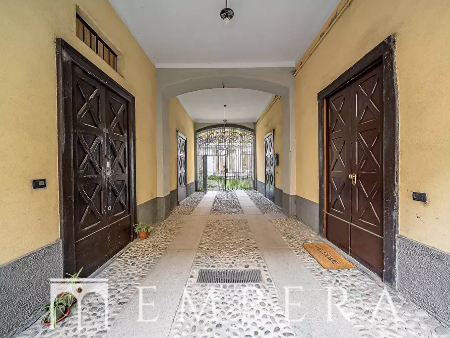 Immagine 23 di Villa in vendita  in Corso Ventidue Marzo a Milano