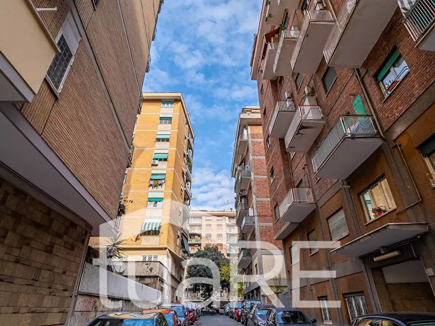 Immagine 11 di Box auto in vendita  in Via Di Vigna Corsetti a Roma