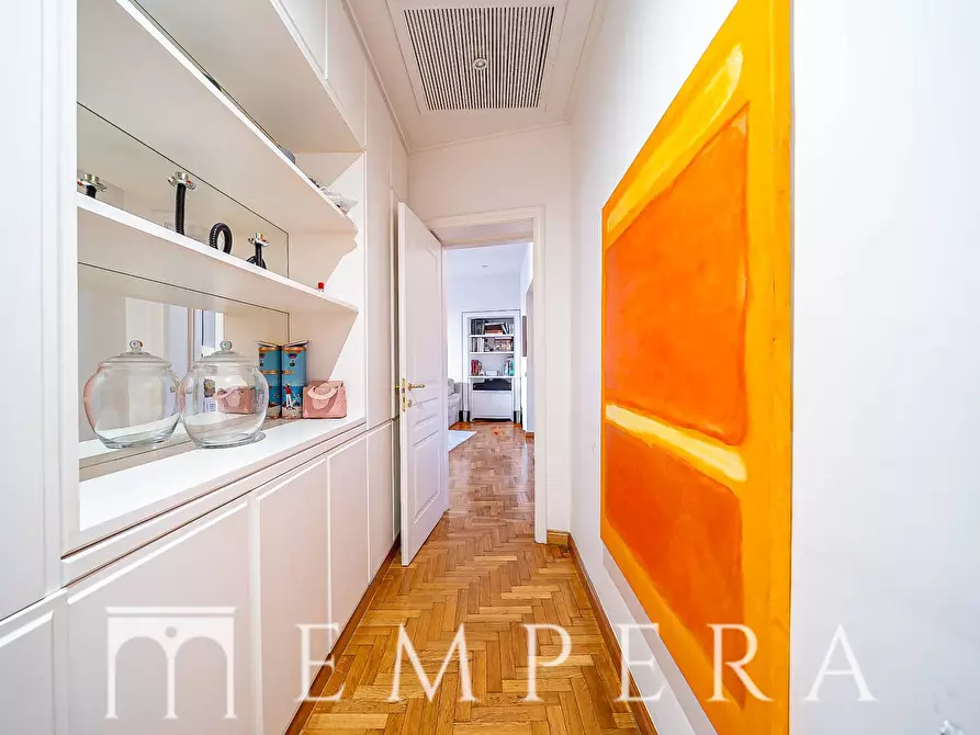 Immagine 24 di Attico in vendita  in Via Del Babuino a Roma