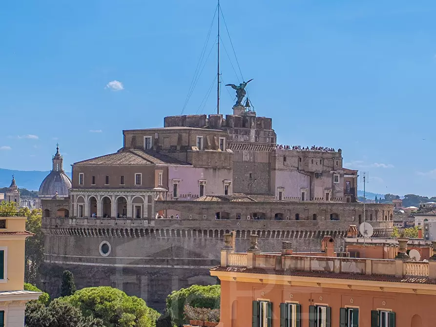 Immagine 10 di Attico in vendita  in Via Sforza Pallavicini a Roma