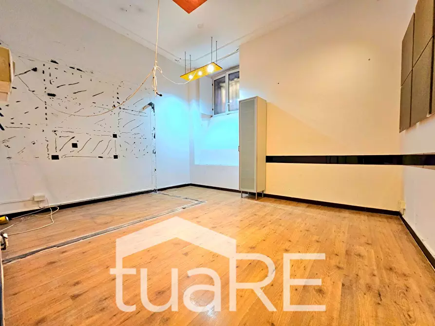 Immagine 15 di Appartamento in vendita  in Via Oslavia a Roma