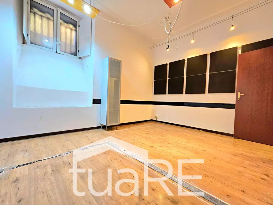 Immagine 19 di Appartamento in vendita  in Via Oslavia a Roma