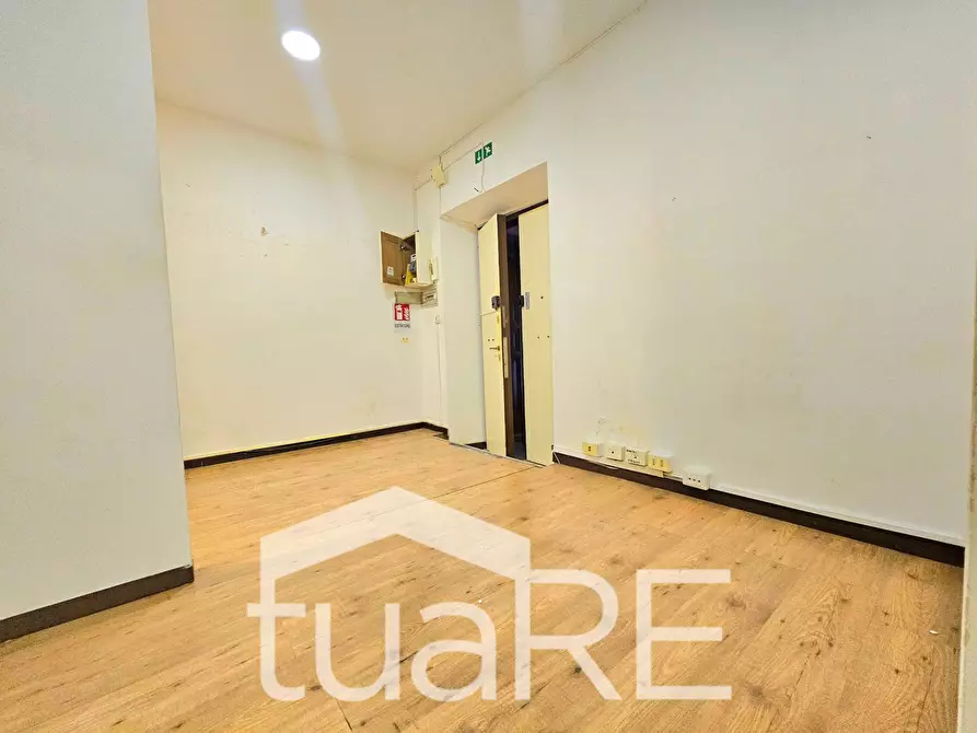 Immagine 23 di Appartamento in vendita  in Via Oslavia a Roma