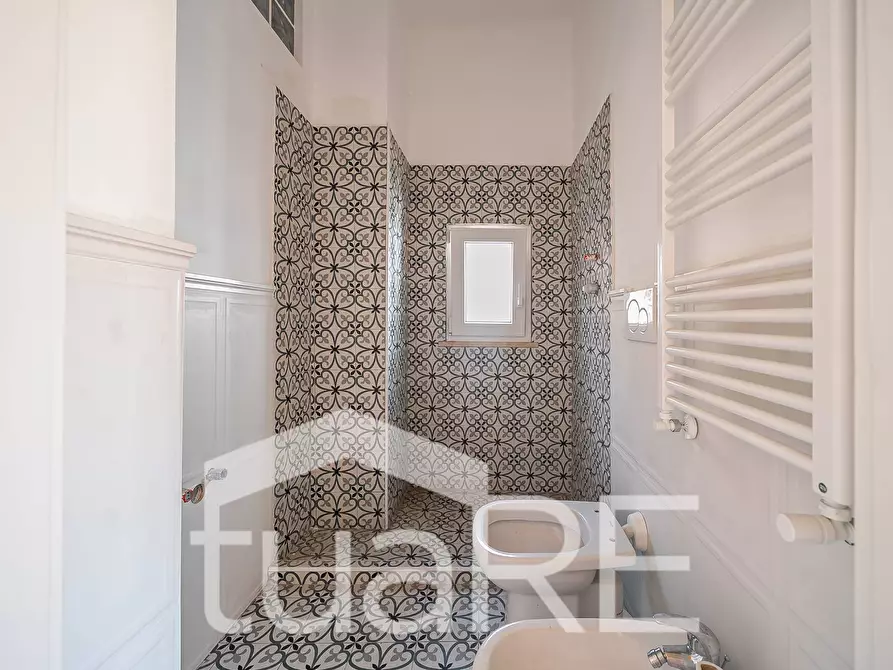 Immagine 10 di Villa in vendita  in Via Oderisi Da Gubbio a Roma