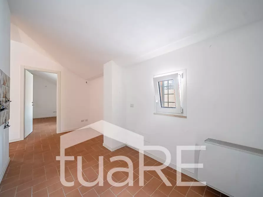 Immagine 17 di Villa in vendita  in Via Oderisi Da Gubbio a Roma