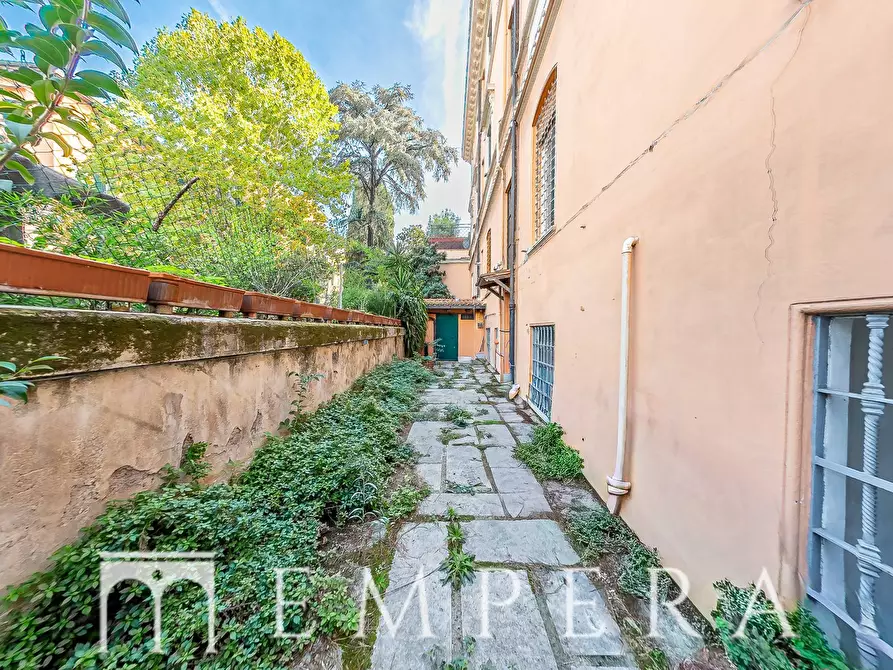 Immagine 14 di Appartamento in vendita  in Via Degli Scipioni a Roma