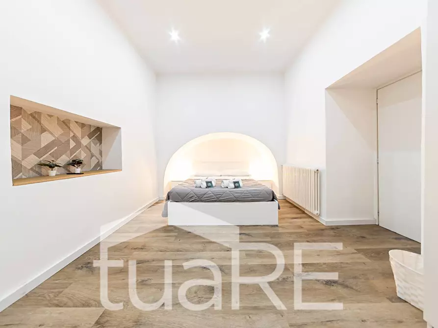 Immagine 2 di Appartamento in vendita  in Via Di San Giovanni In Laterano a Roma