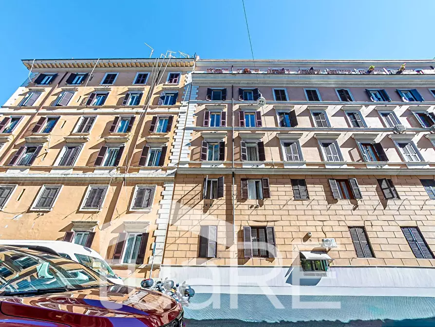 Immagine 7 di Appartamento in vendita  in Via Di San Giovanni In Laterano a Roma