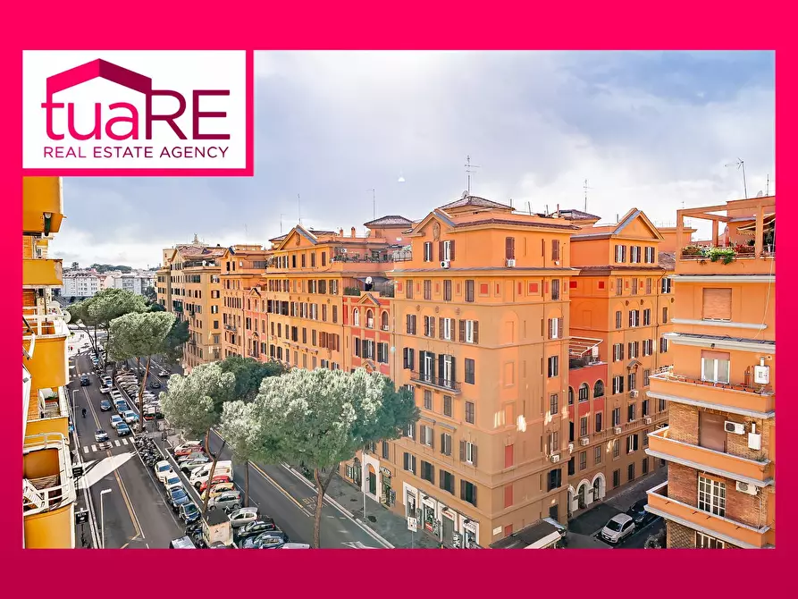 Immagine 1 di Attico in vendita  in Viale Eritrea a Roma