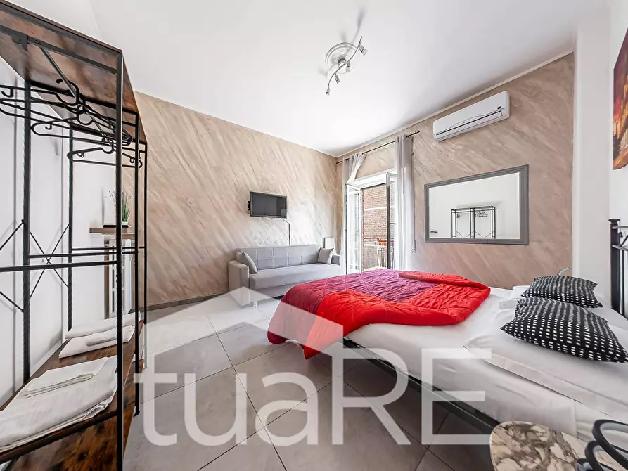 Immagine 11 di Appartamento in vendita  in Via Giovanni Volpato a Roma