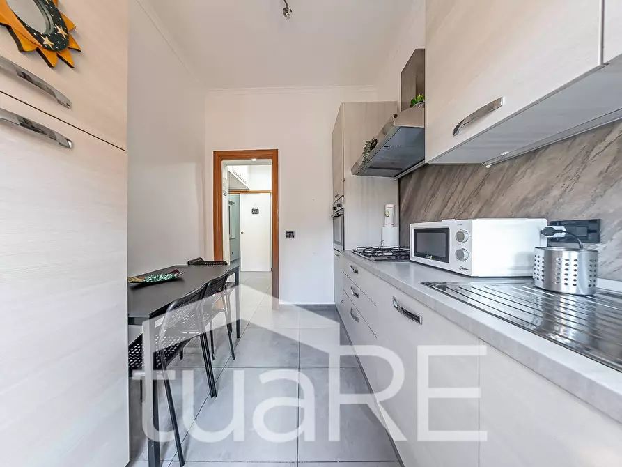 Immagine 7 di Appartamento in vendita  in Via Giovanni Volpato a Roma
