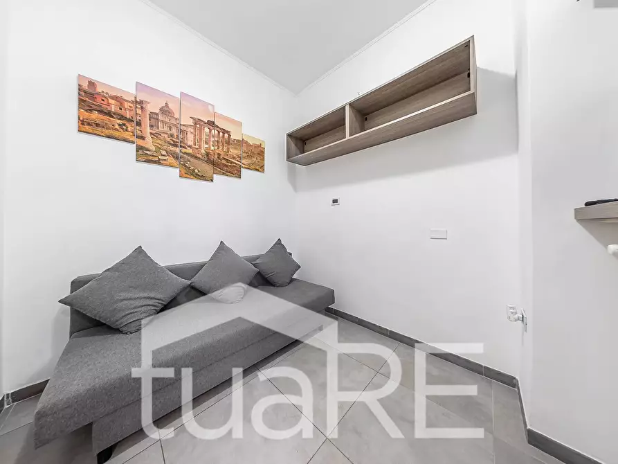 Immagine 15 di Appartamento in vendita  in Via Giovanni Volpato a Roma