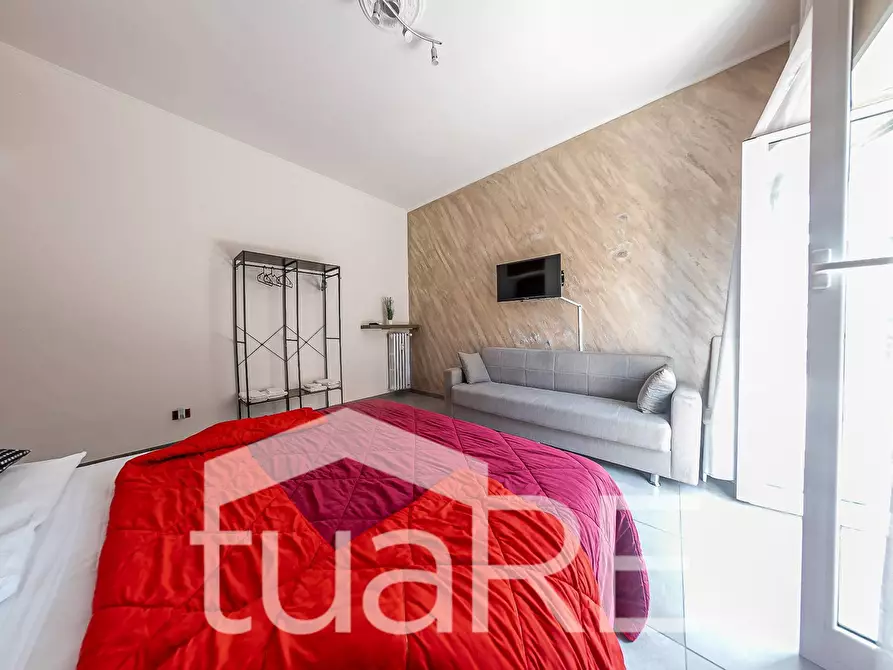 Immagine 17 di Appartamento in vendita  in Via Giovanni Volpato a Roma