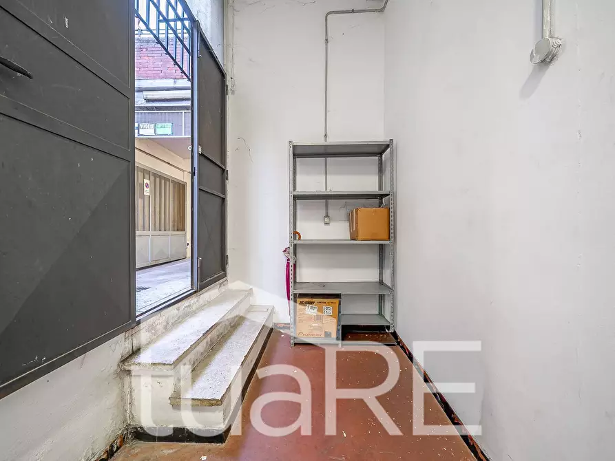Immagine 4 di Magazzino in vendita  in Via Ludovico Micara a Roma