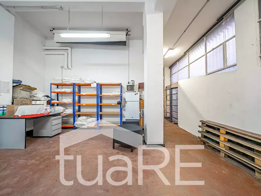Immagine 23 di Magazzino in vendita  in Via Ludovico Micara a Roma